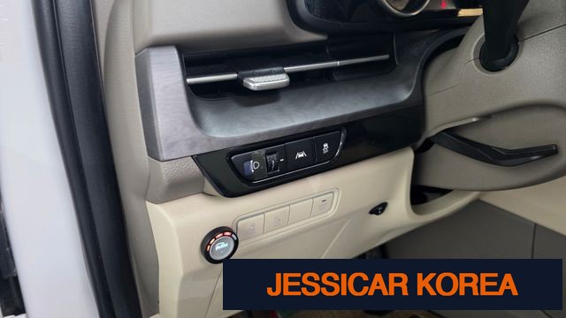 2021 Kia Carnival 4th Gen - Thumbnail 16
