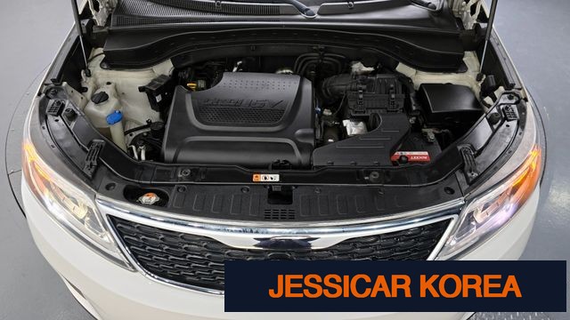 2013 Kia New Sorento R - Thumbnail 4