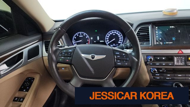 2016 Hyundai Genesis DH - Thumbnail 4