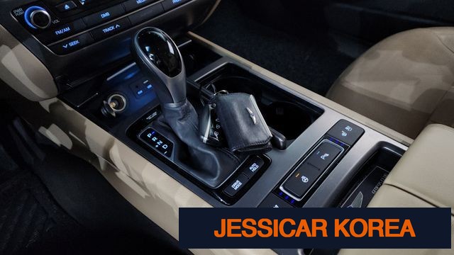 2016 Hyundai Genesis DH - Thumbnail 16