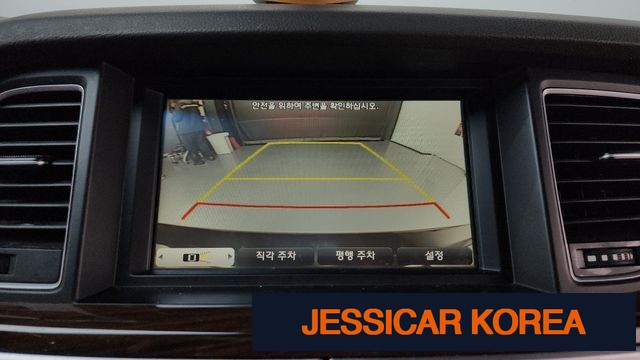 2016 Hyundai Genesis DH - Thumbnail 20