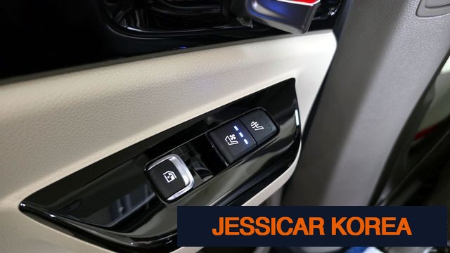 2023 Kia Carnival 4th Gen - Thumbnail 14