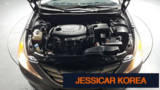 2011 Hyundai YF Sonata - Thumbnail 20