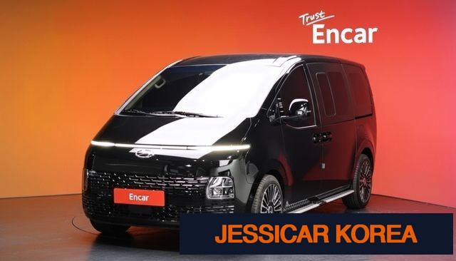 2024 Hyundai Staria - Thumbnail 3