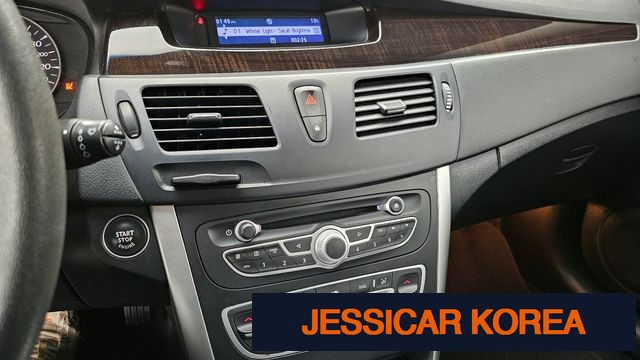 2012 Renault Korea New SM5 - Thumbnail 17