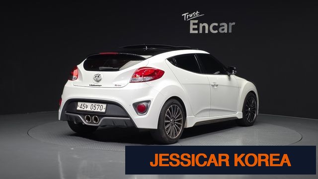 2016 Hyundai The New Veloster - Thumbnail 2