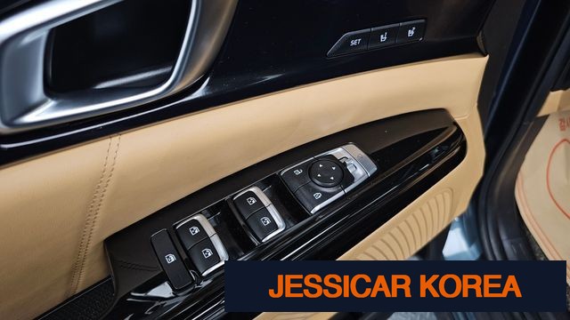 2023 Kia Carnival 4th Gen - Thumbnail 11