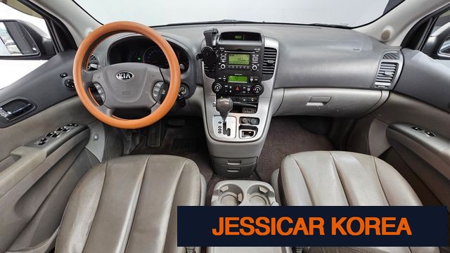 2013 Kia Carnival R - Thumbnail 10
