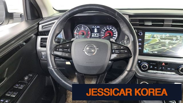 2022 KG Mobility Beautiful Korando - Thumbnail 11