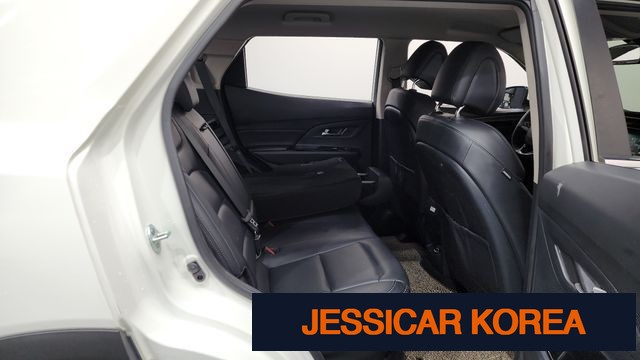 2022 KG Mobility Beautiful Korando - Thumbnail 14