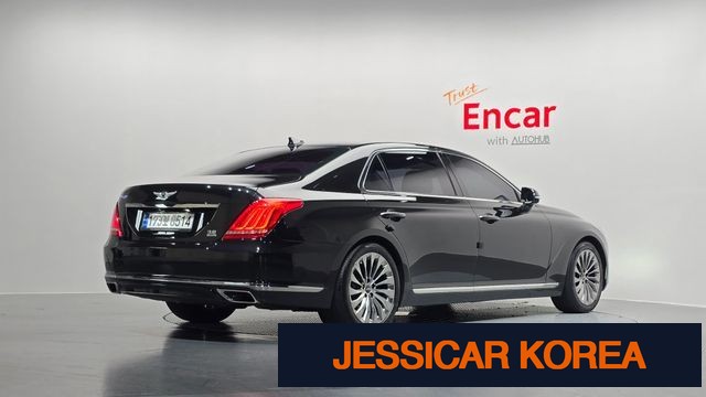 2018 Genesis EQ900 - Thumbnail 8