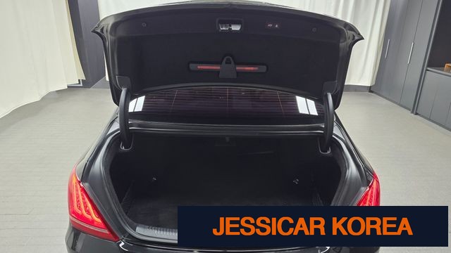 2018 Genesis EQ900 - Thumbnail 9