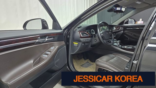 2018 Genesis EQ900 - Thumbnail 10