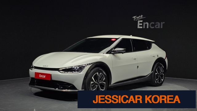 2022 Kia EV6 - Thumbnail 3