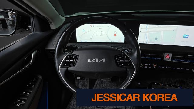 2022 Kia EV6 - Thumbnail 17