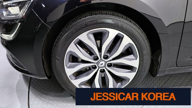 2017 Renault Korea SM6 - Thumbnail 8