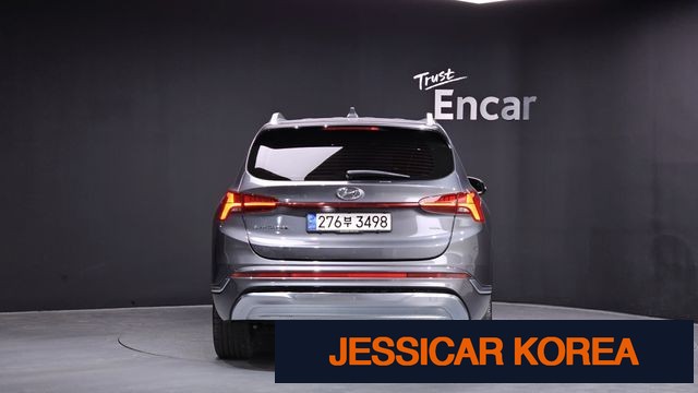 2021 Hyundai The New Santa Fe - Thumbnail 4