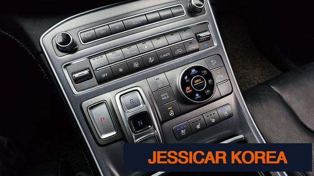 2021 Hyundai The New Santa Fe - Thumbnail 12
