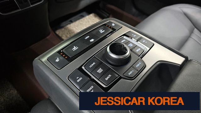 2015 Hyundai Genesis DH - Thumbnail 10