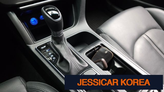 2016 Hyundai LF Sonata - Thumbnail 11