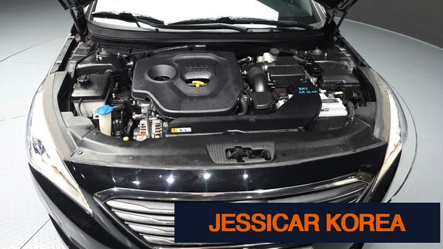 2016 Hyundai LF Sonata - Thumbnail 19