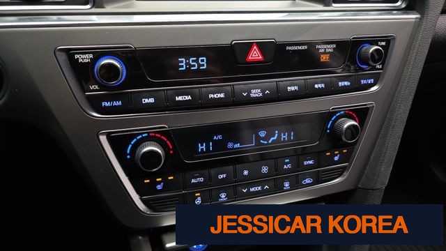 2016 Hyundai LF Sonata - Thumbnail 20
