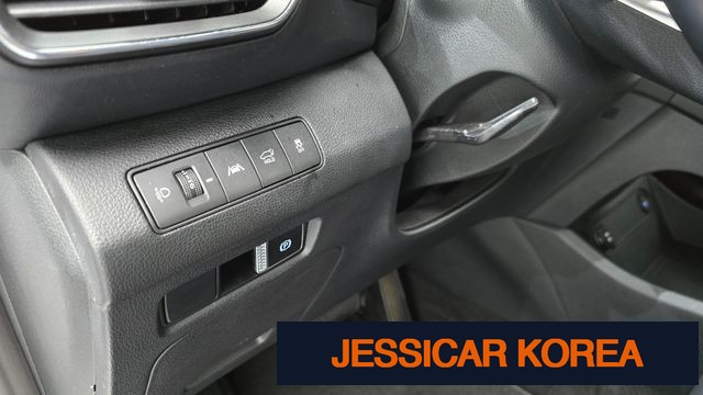 2023 Hyundai The New Santa Fe - Thumbnail 9