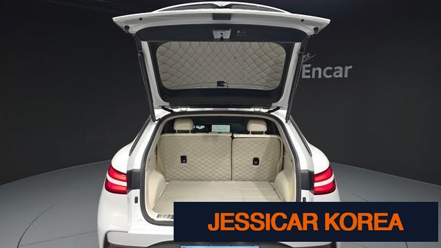 2022 Genesis GV60 - Thumbnail 19