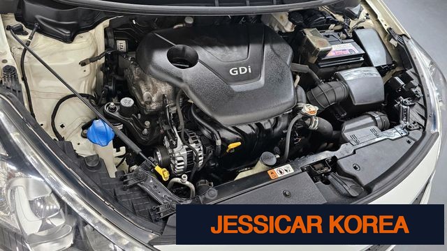 2015 Kia K3 - Thumbnail 2