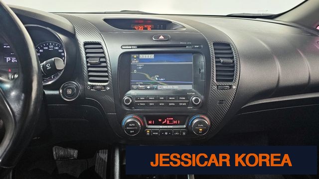 2015 Kia K3 - Thumbnail 14