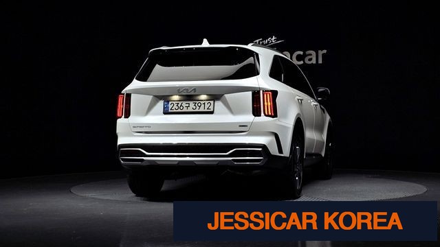 2023 Kia Sorento 4th Gen - Thumbnail 2