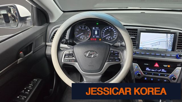 2016 Hyundai Avante AD - Thumbnail 12