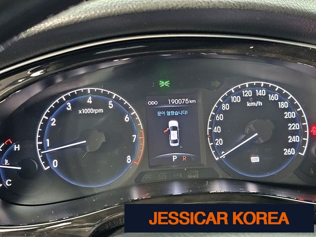 2012 Hyundai Genesis - Thumbnail 4