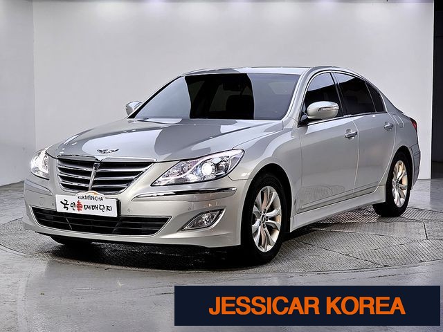 2012 Hyundai Genesis - Thumbnail 7