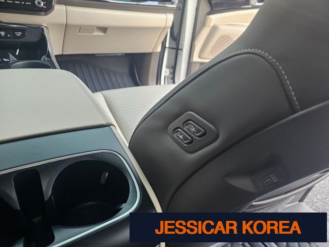 2024 Kia The New Carnival 4th generation - Thumbnail 2