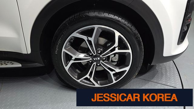 2019 Kia Sportage the bold - Thumbnail 5