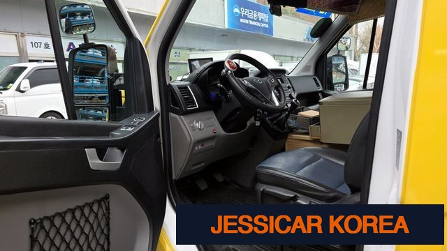 2015 Hyundai Solati - Thumbnail 11