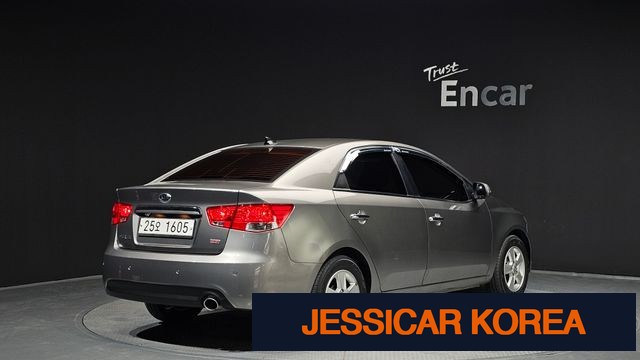 2012 Kia forte - Thumbnail 15