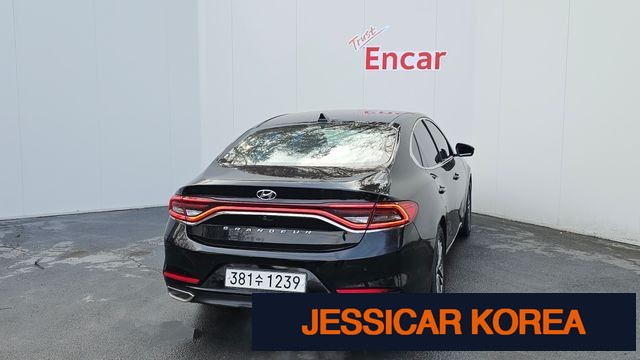 2017 Hyundai Grandeur IG - Thumbnail 13