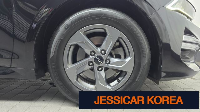 2023 Kia K5 3rd Gen - Thumbnail 2