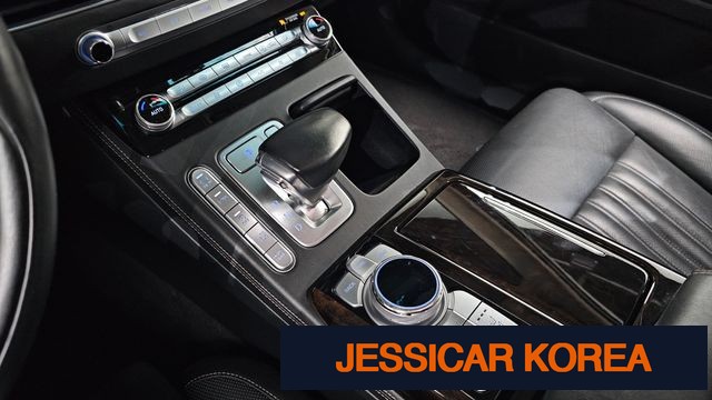 2019 Genesis G90 - Thumbnail 19