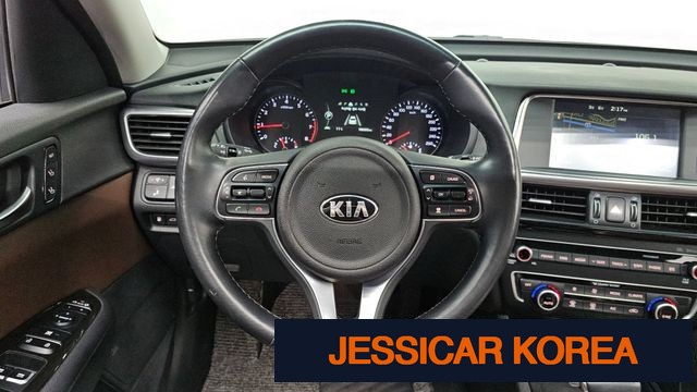 2016 Kia K5 2nd generation - Thumbnail 17