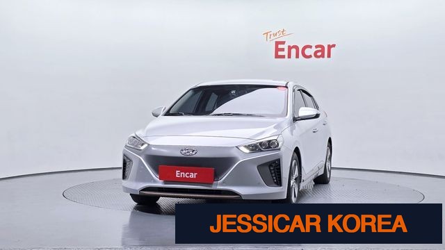 2017 Hyundai IONIQ Electric - Thumbnail 11