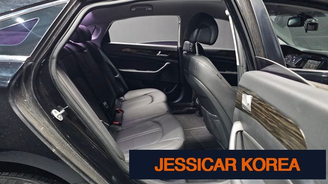 2016 Hyundai LF Sonata - Thumbnail 4