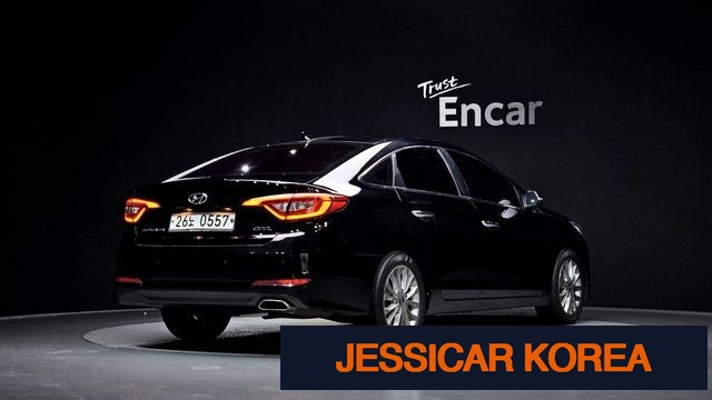 2016 Hyundai LF Sonata - Thumbnail 11