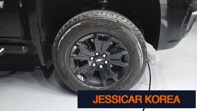2021 Chevrolet Real New Colorado - Thumbnail 8