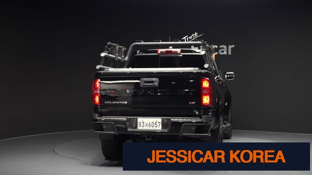 2021 Chevrolet Real New Colorado - Thumbnail 9