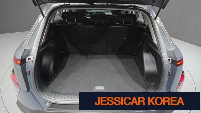 2023 Hyundai Kona Hybrid (SX2) - Thumbnail 18