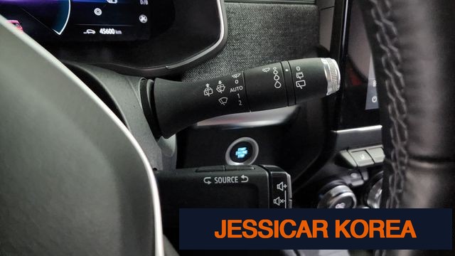 2021 Renault Korea Joe - Thumbnail 3