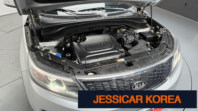 2013 Kia New Sorento R - Thumbnail 8
